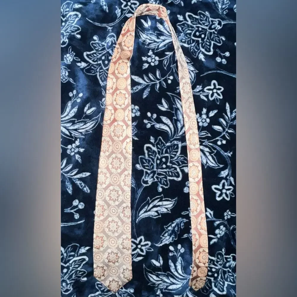 VENTURI UOMO Brown Print 100% Silk Necktie